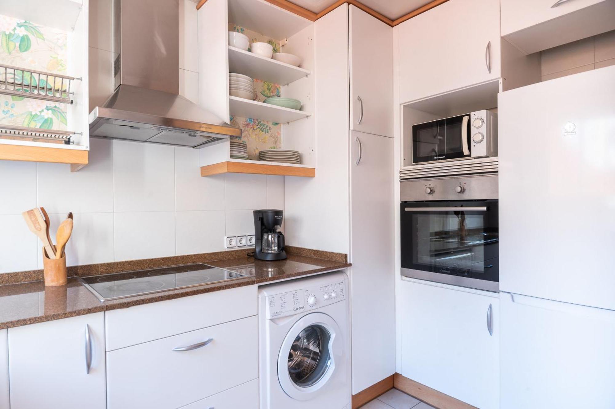 Spacious & Sunny Apt With Terrace In The City Center 바르셀로나 외부 사진