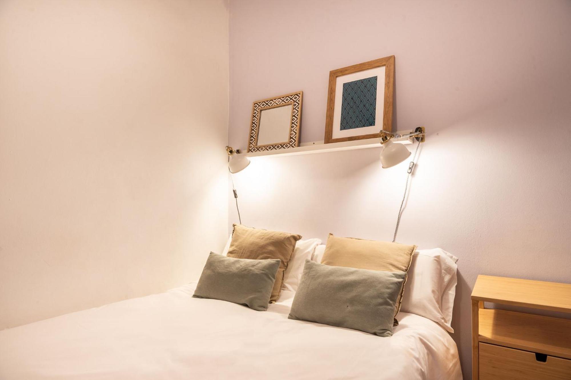 Spacious & Sunny Apt With Terrace In The City Center 바르셀로나 외부 사진